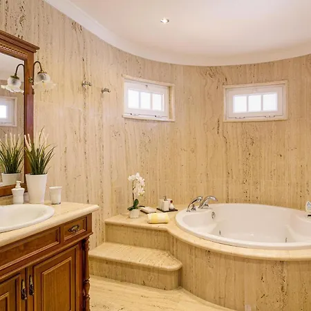 Malena La Oliva